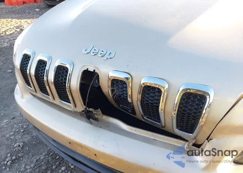 2015 Jeep Cherokee Latitude z USA, uszkodzony, nr VIN 1C4PJLCB1FW741581